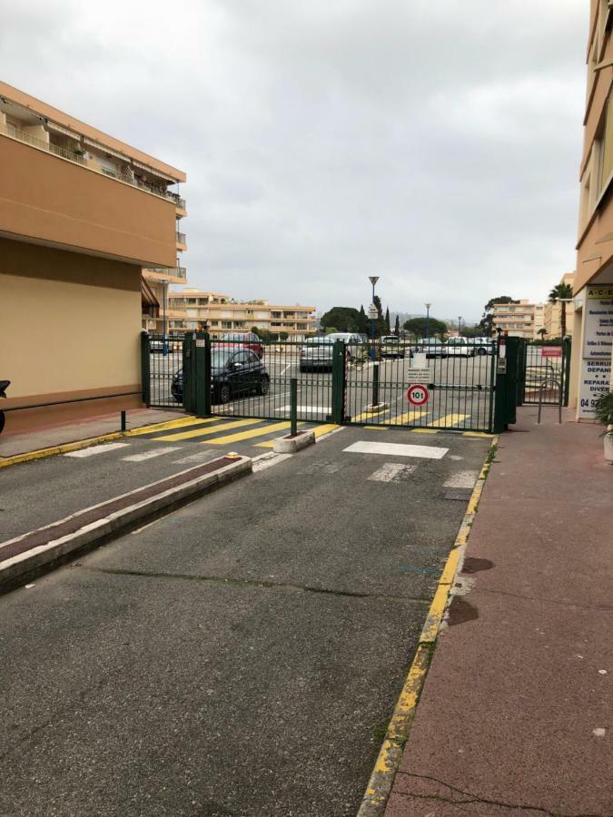 Appartement Marco Polo Mandelieu Dış mekan fotoğraf